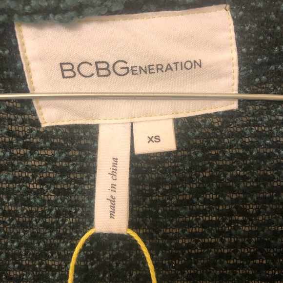 BCBG BLAZER - Picture 3 of 3